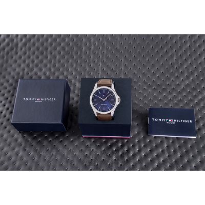 5. Zegarek Męski Tommy Hilfiger Bruce 1710669 + BOX