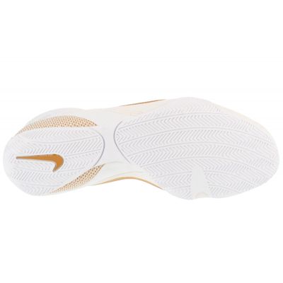 4. Buty Nike Machomai 3 M HF7333-100