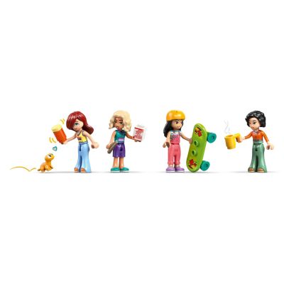 5. LEGO Friends 42687 - Dom rodziny Liann