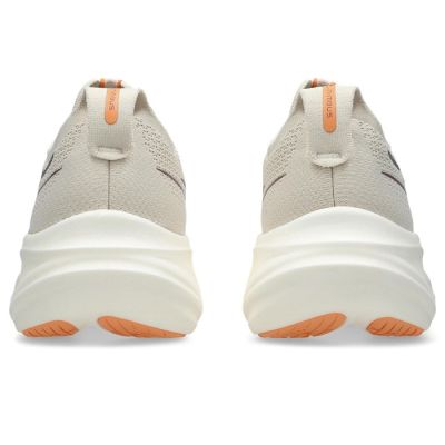 10. Buty do biegania Asics Gel Nimbus 26 W 1012B601250