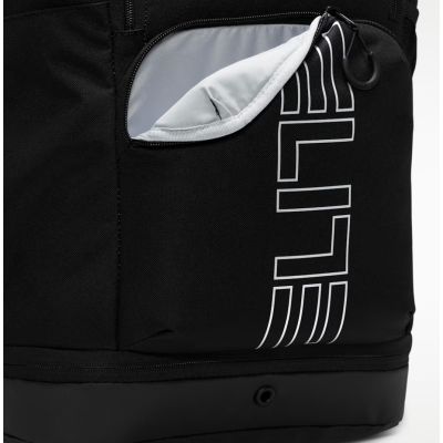 4. Plecak sportowy czarny Nike Varsity Elite Backpack 32L Czarny - HM9965-010