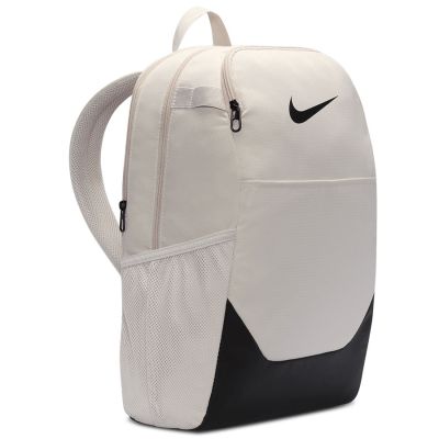 3. Plecak Nike Brasilia M IB4408-072
