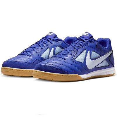 4. Buty Nike Gato IN HQ6019-500