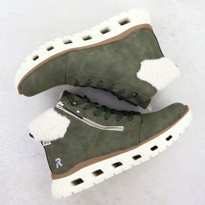 4. Wodoodporne traperki damskie ultra lekkie zielone Rieker M6014-54