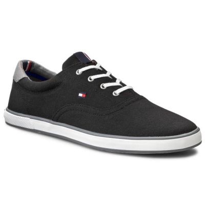 Buty Tommy Hilfiger Harlow 3D M FM56820915-990