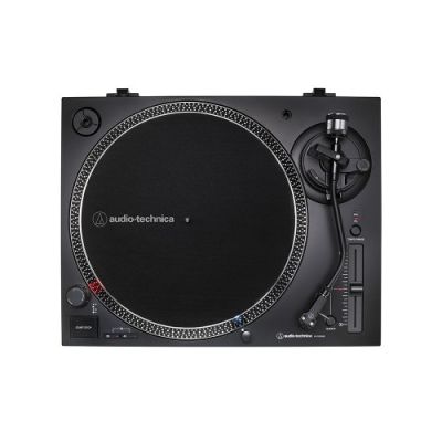 3. Audio-Technica AT-LP120X Gramofon z napędem bezpośrednim