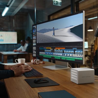 11. Macierz dyskowa Orico 8848U4 DAS Series 4-zatokowa M.2 NVMe SSD - biała