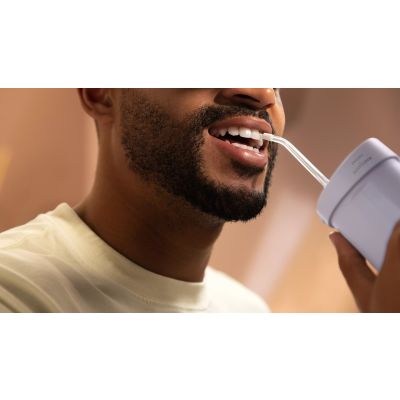 4. Philips Sonicare Compact Flosser 1000 HX3333/23 Irygator do jamy ustnej