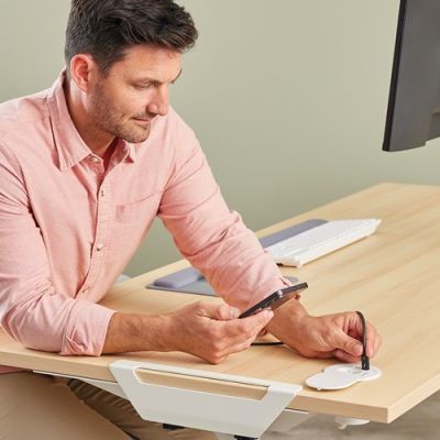 4. Fellowes 100137178 rozgałęziacz 2 m 1 x gniazdo sieciowe Wewnętrzna Biały