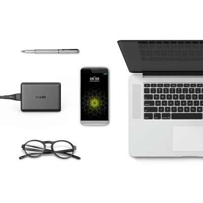 9. Ładowarka USB Anker PowerPort Speed 5 A2054L11 63W Quick Charge 3.0