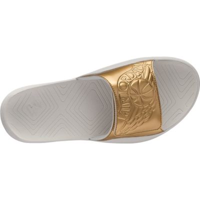 8. Klapki kąpielowe Air Jordan Hydro 7 - AA2517-107