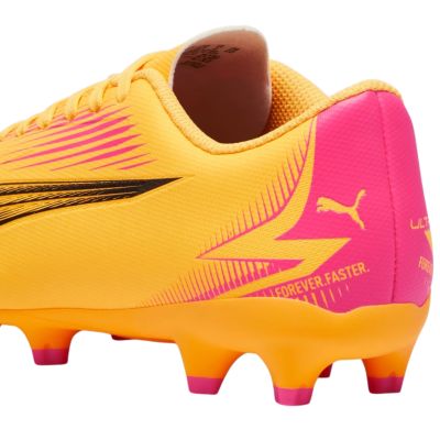 11. Buty piłkarskie Puma Ultra Play FG/AG Jr 107775 03