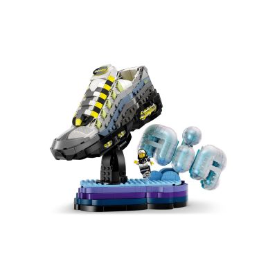 6. LEGO Nike 43025 - Zestaw Nike Air Max 95 x LEGO