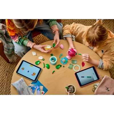 9. LEGO Botanical Collection 11511 - Lilie wodne