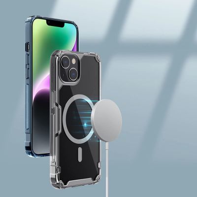 8. Nillkin Nature Pro Magnetic Case etui iPhone 14 Plus magnetyczny pokrowiec MagSafe przezroczysty