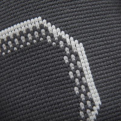 10. Opaska stabilizująca kolano adidas  S ADSU-12521BK