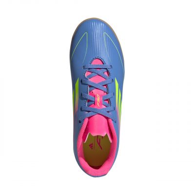 4. Buty piłkarskie adidas F50 Club IN Jr IE3734