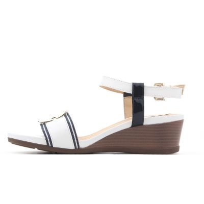 7. Buty na koturnie Geox D Marykarmen D W D828QD 05402 C0899