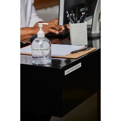 13. Taśma barwiąca DYMO D1 9mmx7m czarny/biały S0720680 (9 mm )