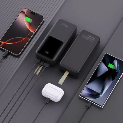 6. Powerbank Tech-Protect PB03 30000mAh 22.5W - czarny