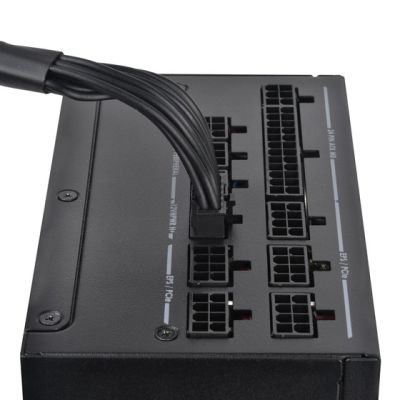 8. Silverstone DA1000R Gold moduł zasilaczy 1000 W 20+4 pin ATX ATX Czarny
