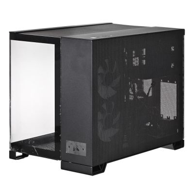 18. Obudowa Corsair 2500X RGB ICUELINK BLACK