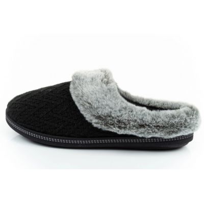 10. Kapcie Skechers W 167225/BLK