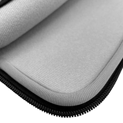 4. Torba Puro Sleeve na laptopa 16" - czarna