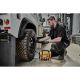 11. Kompresor akumulatorowy 18V Dewalt DCC018N-XJ