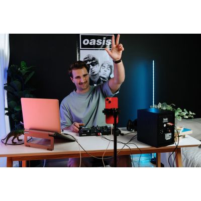 14. Hercules 4781119 kontroler programowy DJ