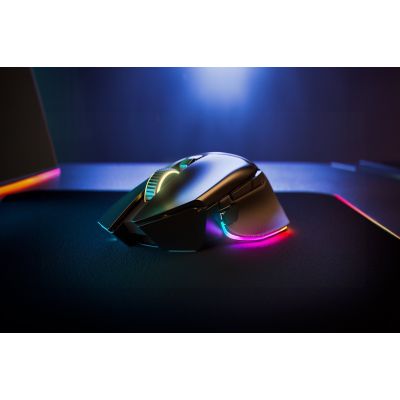 8. Mysz Razer Basilisk V3 Pro K