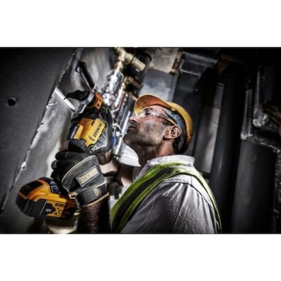 7. DeWALT DCS356P2-QW bezprzewodowe uniwersalne urządzenie tnące