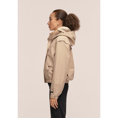 6. Kurtka damska CASALL Scandi Bomber Rain Jacket kolor beżowy