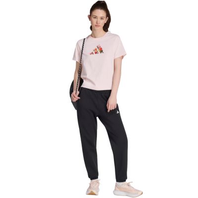 6. Koszulka damska adidas Floral Regular Graphic jasny róż KT2765