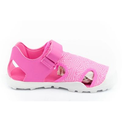 22. Buty adidas Captain Toey Jr FZ2235