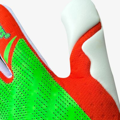 4. Rękawice bramkarskie 4keepers Elite Inferno NC M S961173
