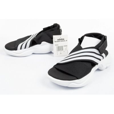 7. Sandały adidas Magmur Sandal W EF5863
