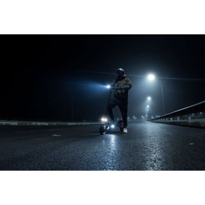 9. Hulajnoga elektryczna RUPTOR R6 V3 Miedziany