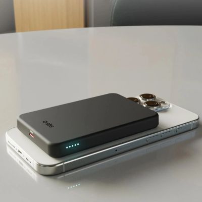 6. Powerbank SBS Mag Power Qi2 5000 mAh kompatybilny z MagSafe - czarny