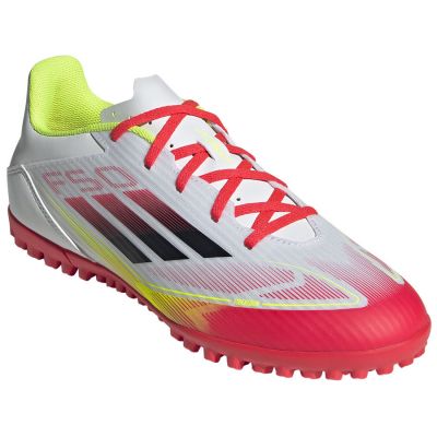 3. Buty piłkarskie adidas F50 Club TF M IE1225