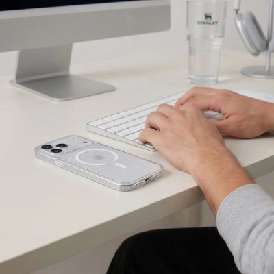 5. Etui Tech-Protect Flexair Hybrid CC MagSafe na iPhone 17 Pro / 18 Pro - przezroczyste
