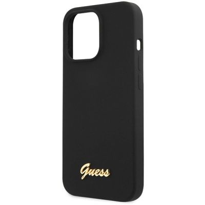 6. Etui Guess Silicone Script Gold Logo na iPhone 13 Pro Max - czarne