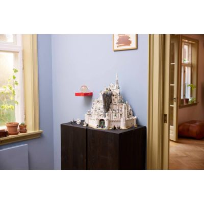 27. LEGO Icons 11377 - Władca Pierścieni: Minas Tirith