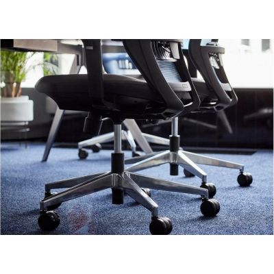 5. Ergonomiczny fotel biurowy SPECTRUM czarny