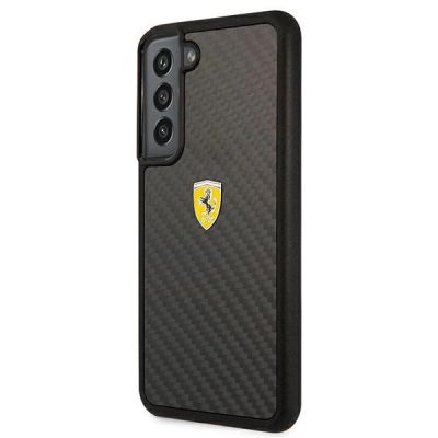 2. Etui Ferrari On Track Real Carbon na Samsung Galaxy S22 - czarne