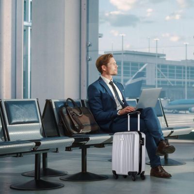 20. ZESTAW 2 WALIZEK 18 i 26 CALE SLAZENGER SILVER