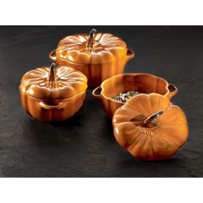 11. Garnek ceramiczny okrągły dynia STAUB 40511-555-0