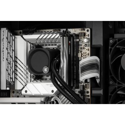 15. Chłodzenie wodne EK Water Blocks EK Nucleus AIO CR360 Dark, CPU