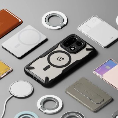 7. Etui Ringke Fusion X Magnetic MagSafe na OnePlus 15 - przezroczysto-czarne