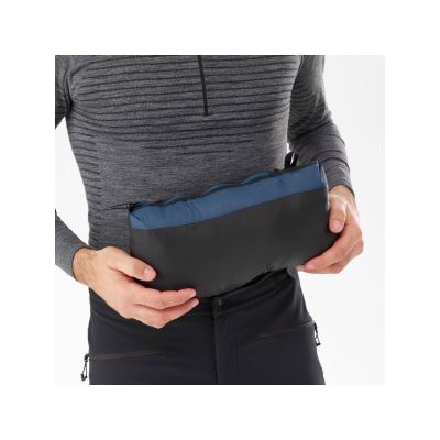 5. Kurtka MILLET M Kamet Down Hoodie Granatowy